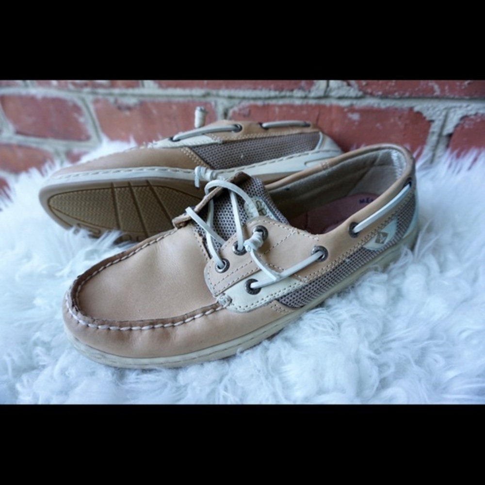 Women’s Sperry Boat Shoes